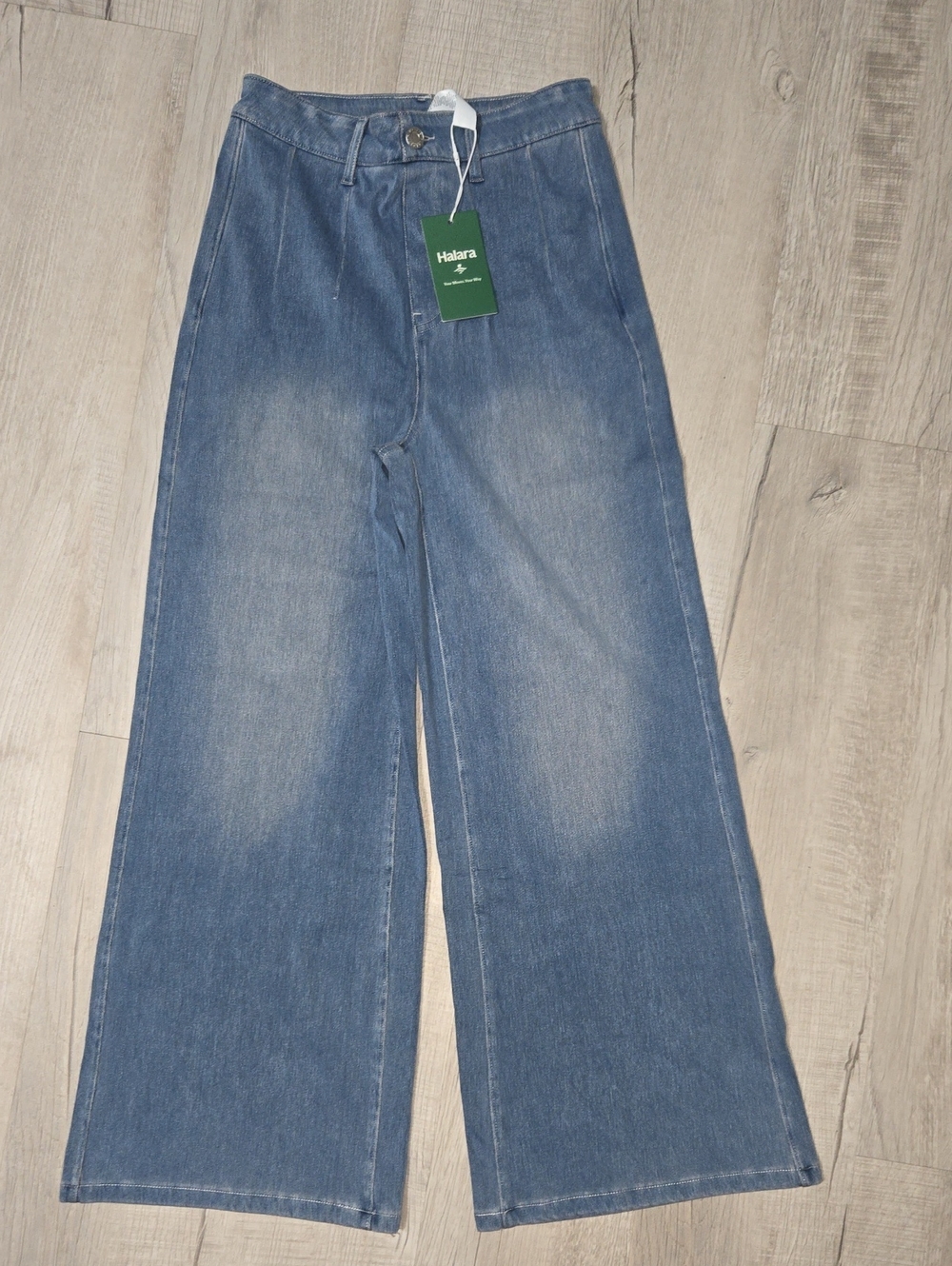 HALARA Wide-Leg High-Rise Jeans — Blue Wash